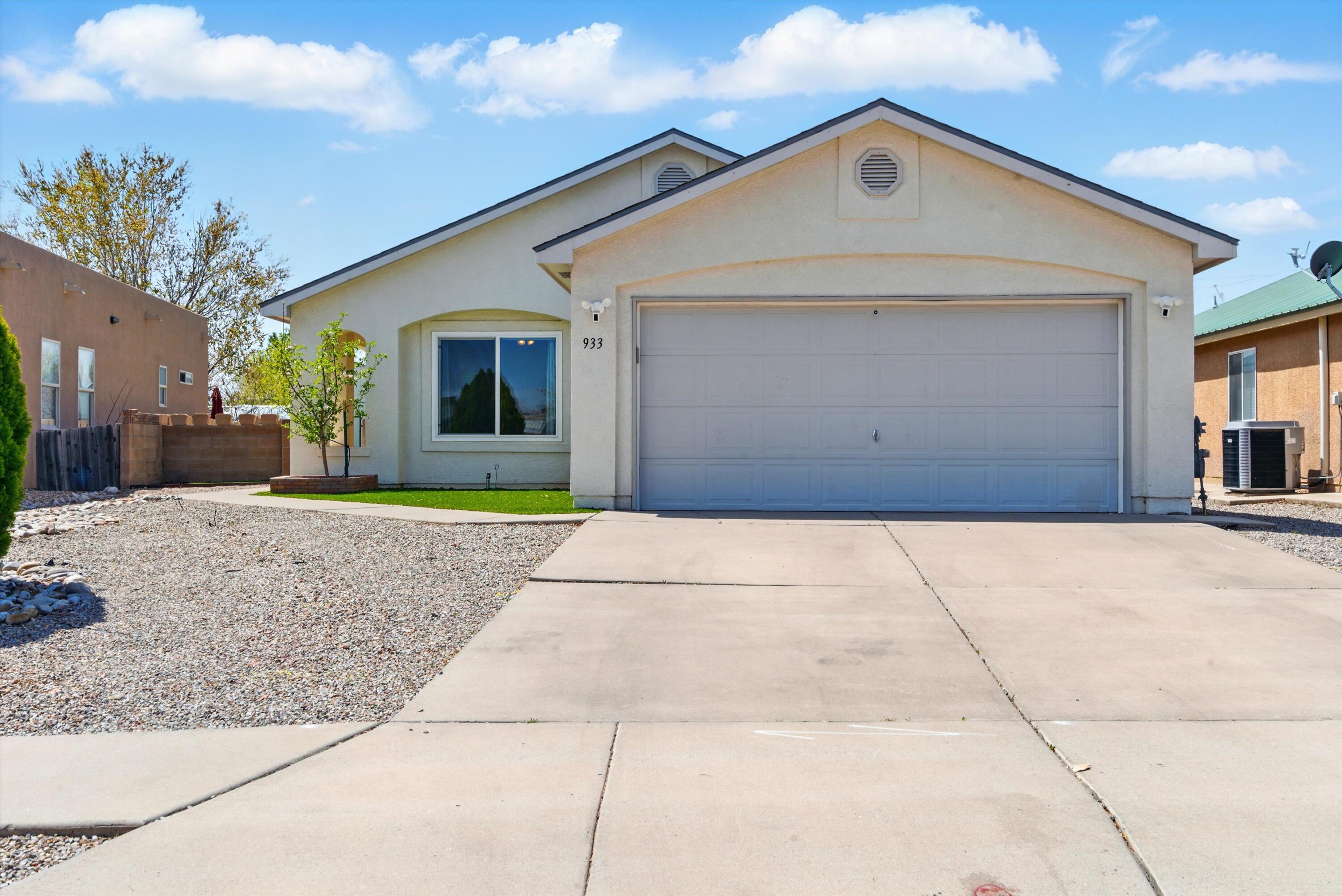933 Benjamin Drive, Rio Rancho, New Mexico image 1