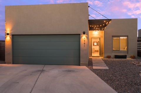 Homes For Sale - 7501 Prickly Brush Street<br/> Albuquerque, NM 87114