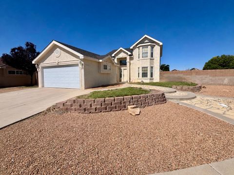 Photo of 1139 Avenida Las Vistas NW, Los Lunas, NM 87031 (MLS # 1103421)