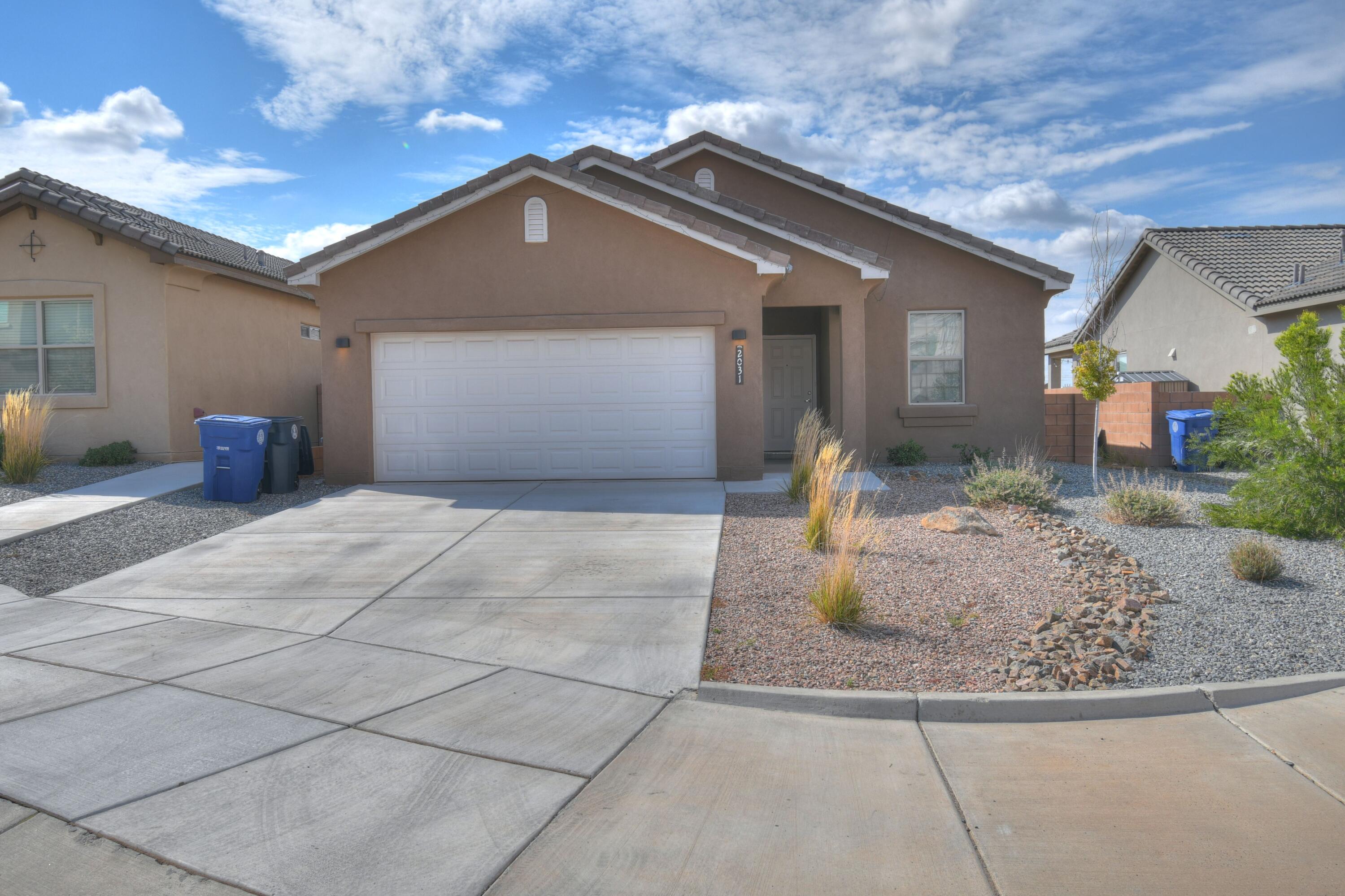 2031 White Dove Street SE