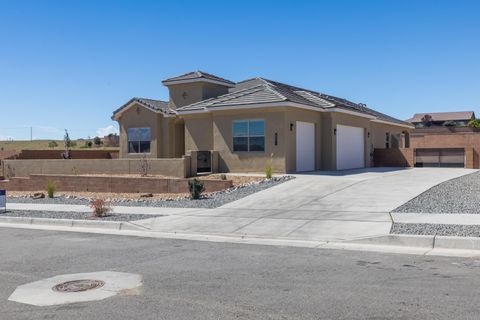 Photo of 6820 Quivira Drive NW, Albuquerque, NM 87120 (MLS # 1100171)