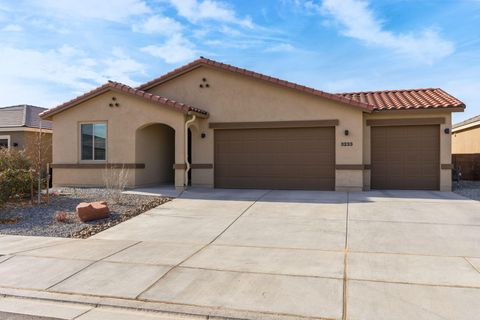 Photo of 3233 Martuni Street SE, Rio Rancho, NM 87124 (MLS # 1096463)