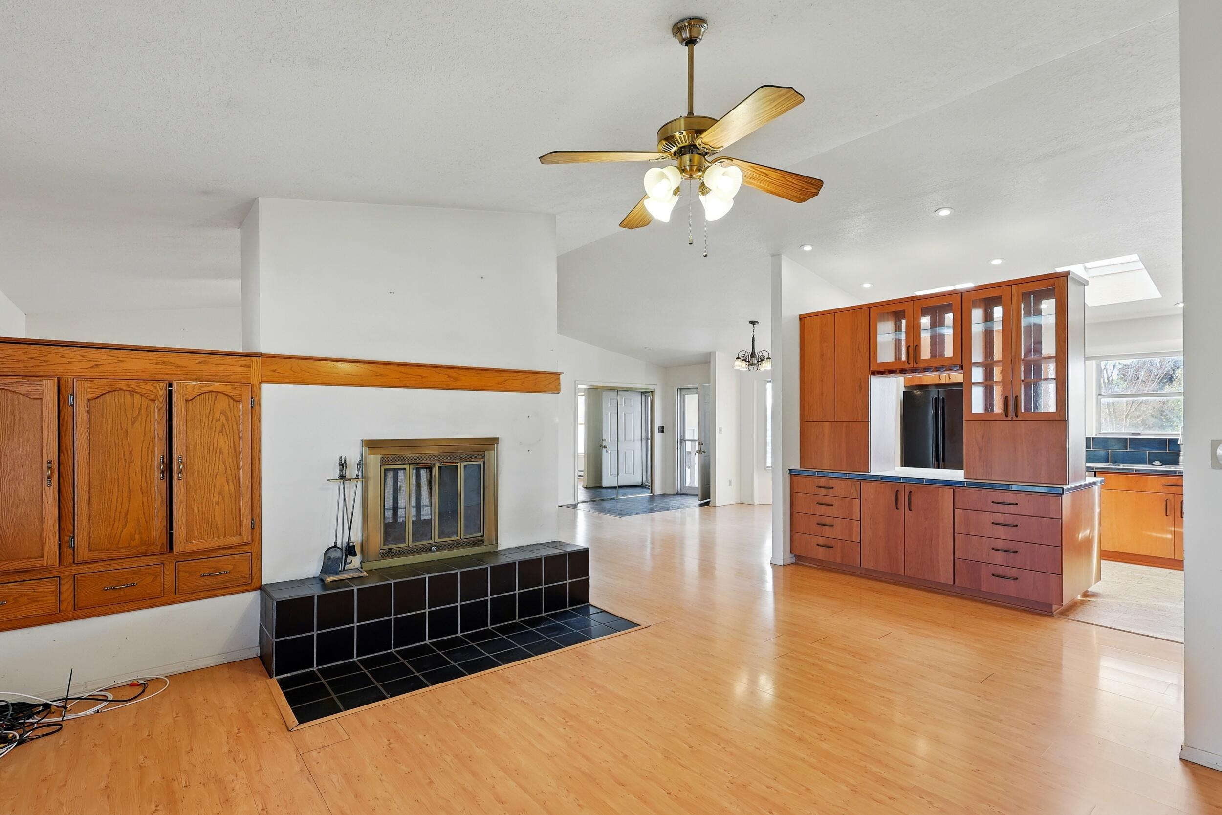 16 James Sanchez Lane, Belen, New Mexico image 8