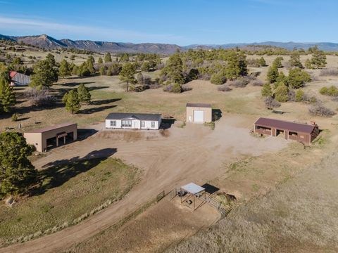 Photo of 41 Elk Drive, Chama, NM 87520 (MLS # 1102105)