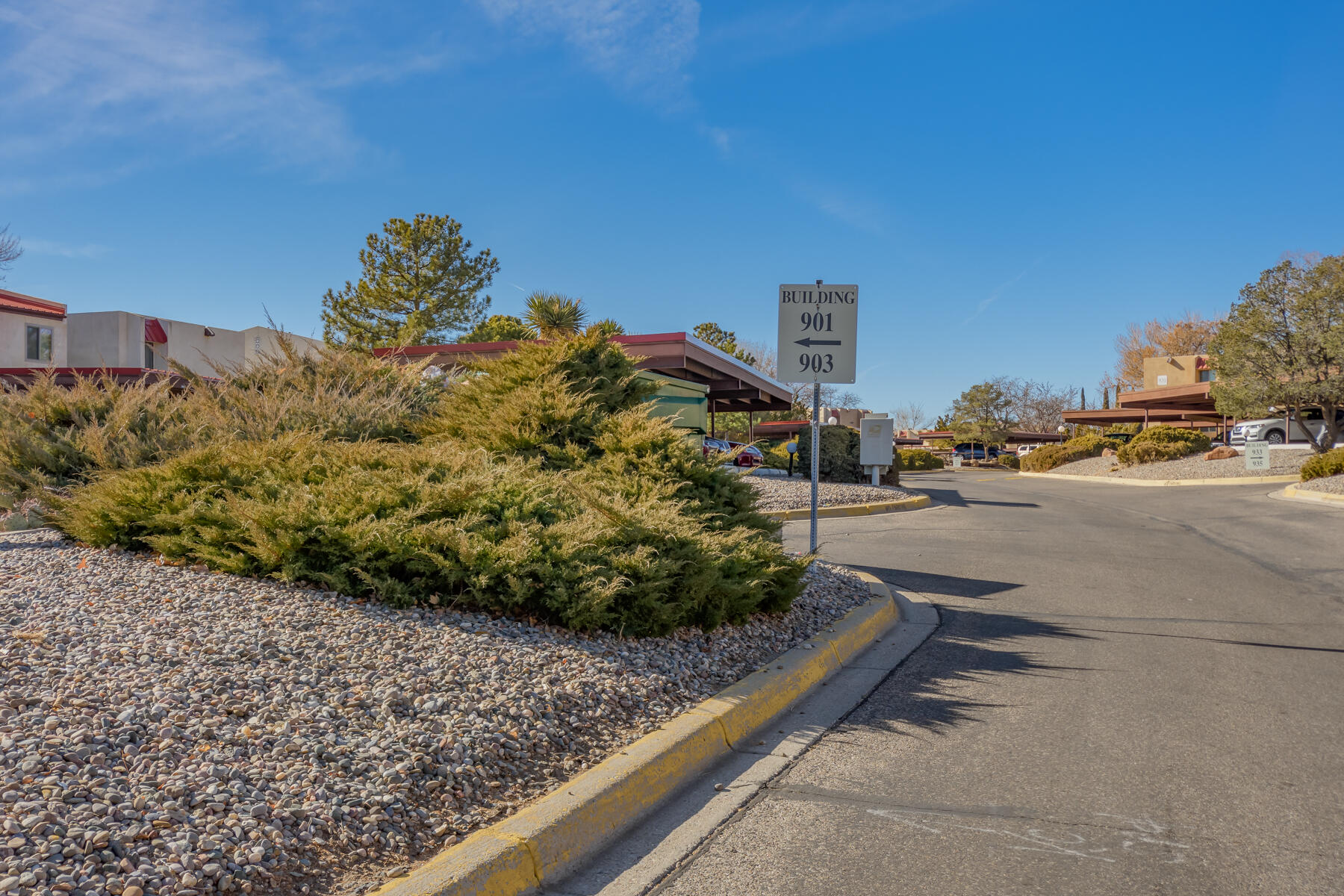 901 Country Club Drive SE APT D