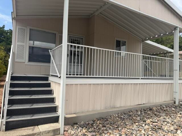 629 Fawn Trail SE