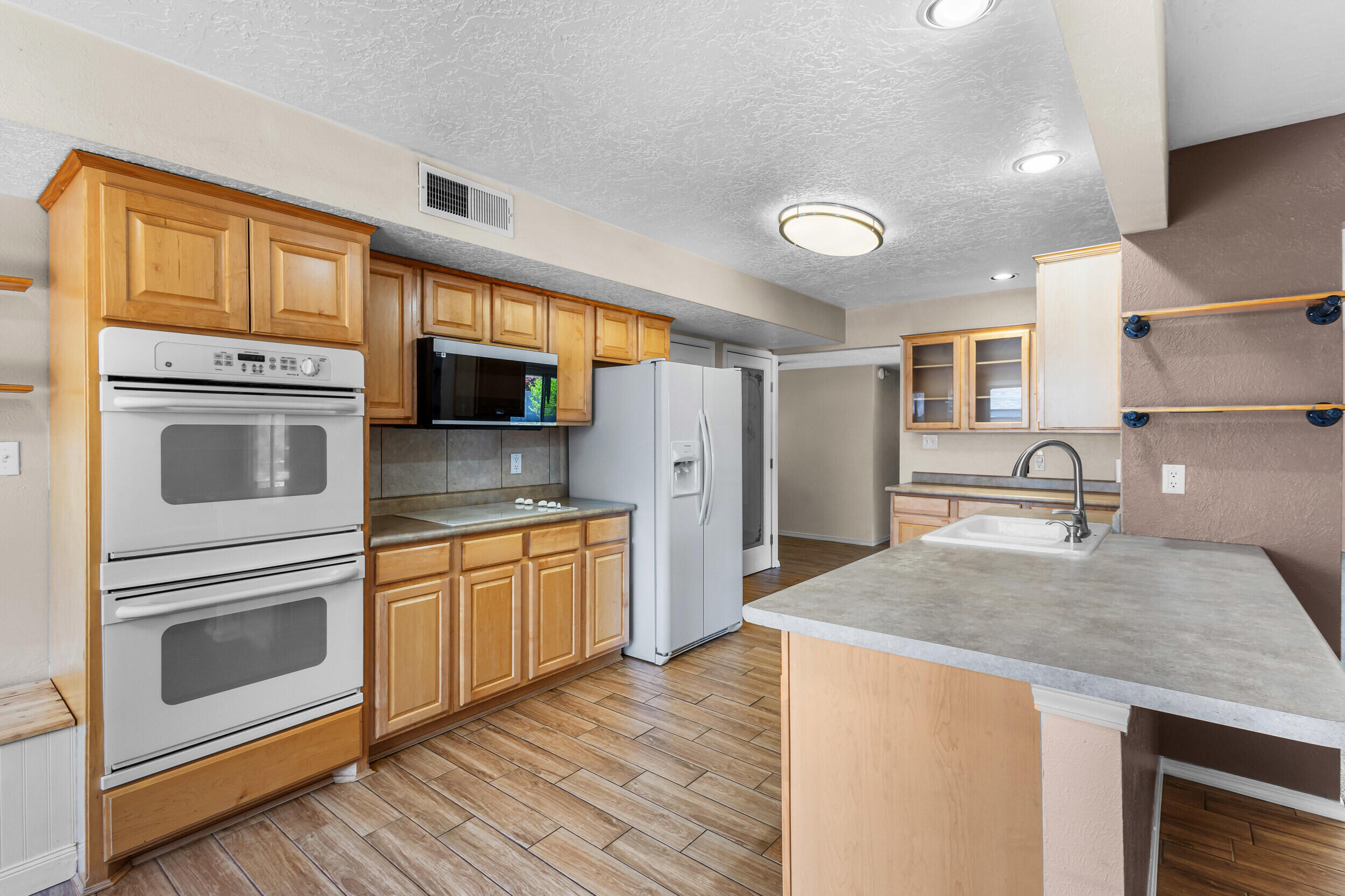 6616 Mia Street, Albuquerque, New Mexico image 5