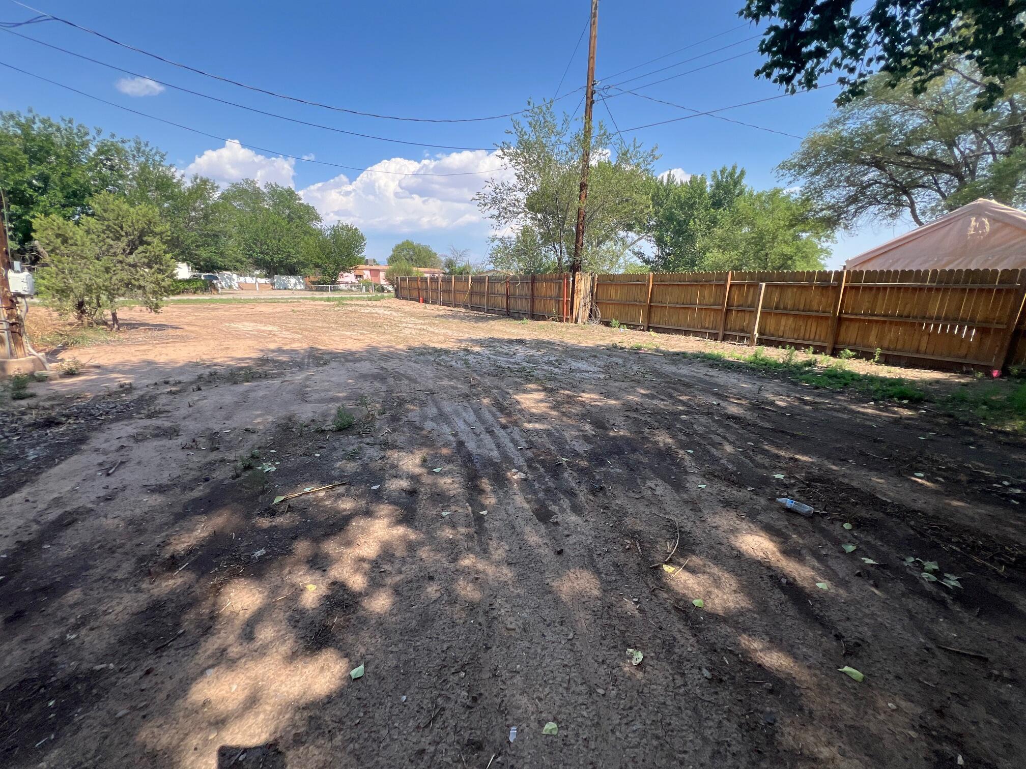 1835 Winchester Drive, Bosque Farms, New Mexico image 8