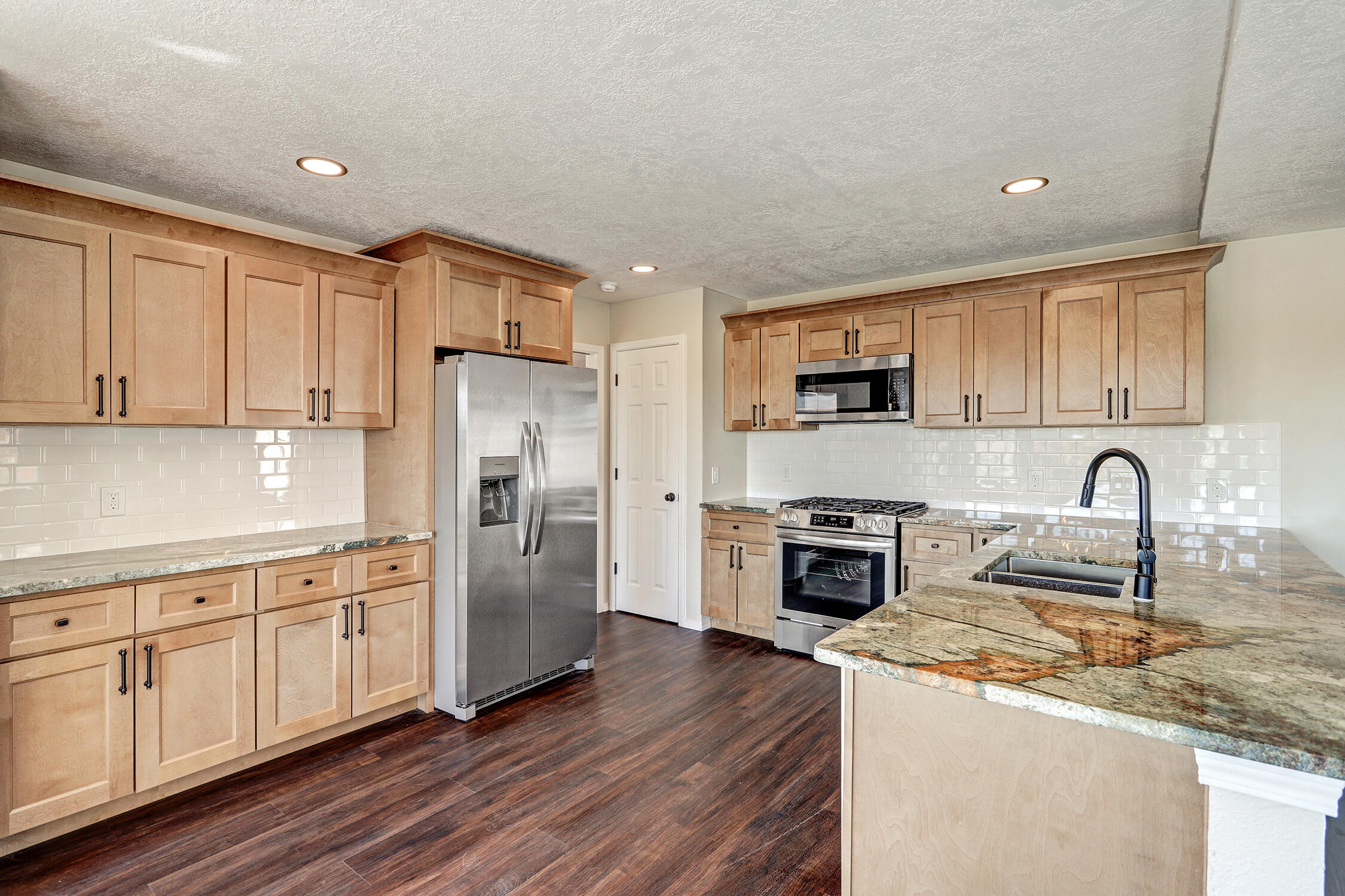 564 Nicklaus Drive, Rio Rancho, New Mexico image 17