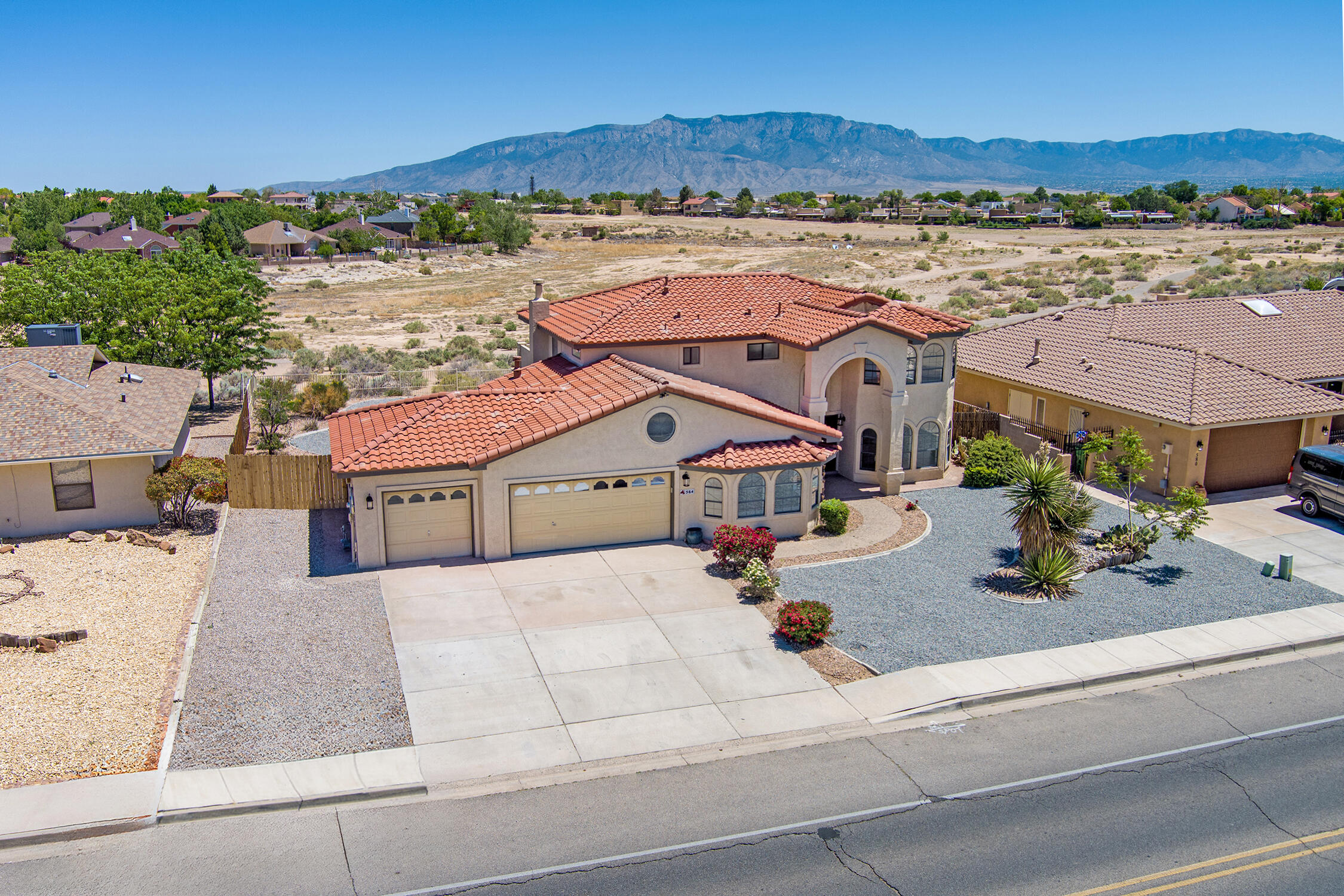 564 Nicklaus Drive, Rio Rancho, New Mexico image 45