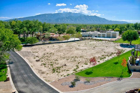 Photo of 478 Avenida C' De Baca, Bernalillo, NM 87004 (MLS # 1112403)