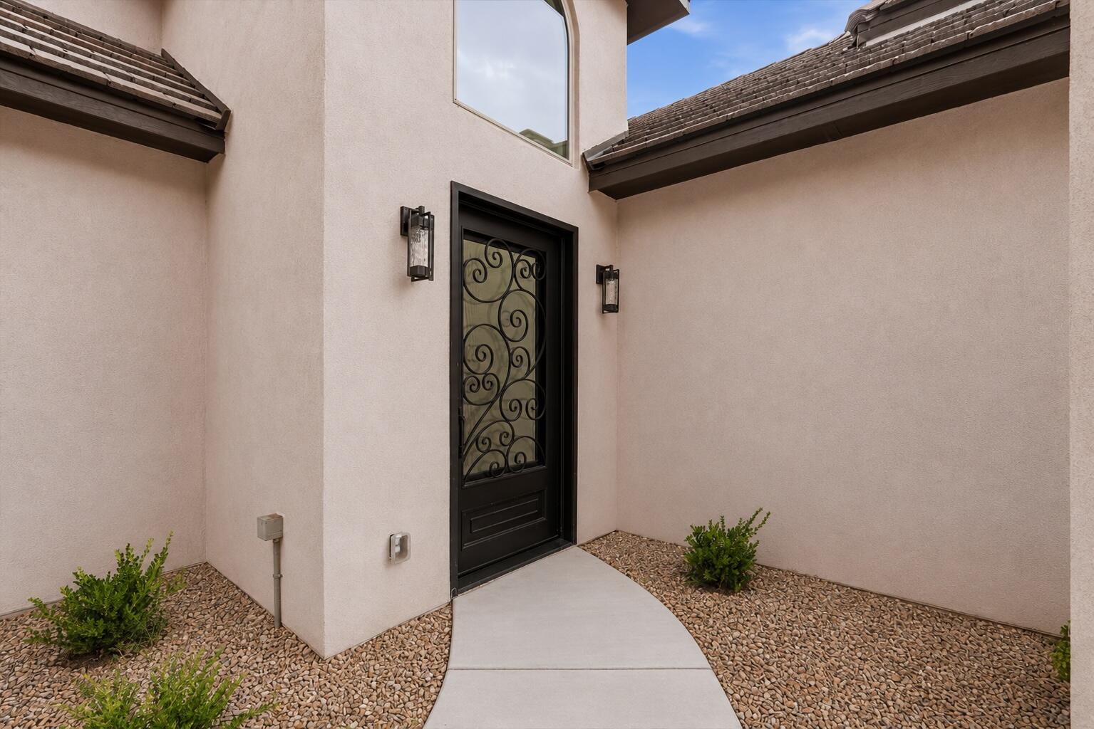 2021 Santa Ana Road NE