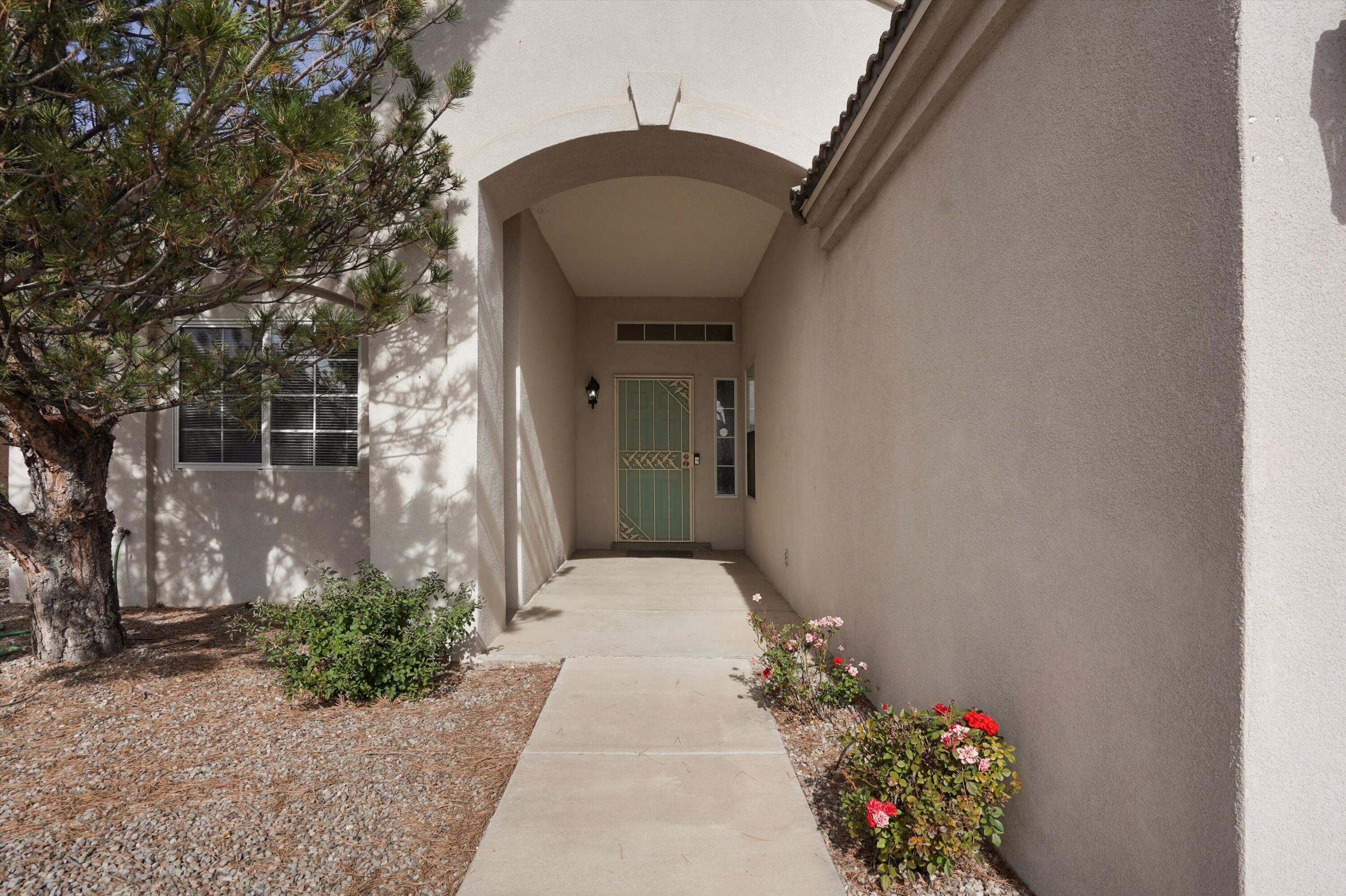 3923 Pineleaf Place NW