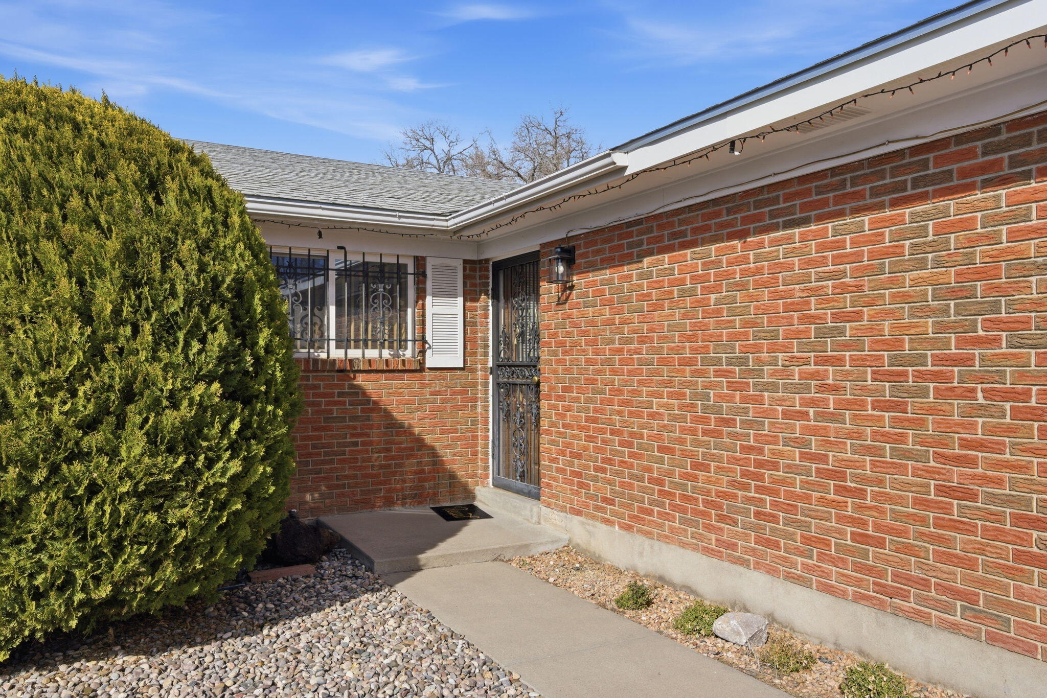 4305 Andrew Drive NE