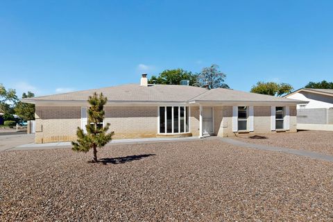 2301 SATURN Place NE Albuquerque NM 87112
