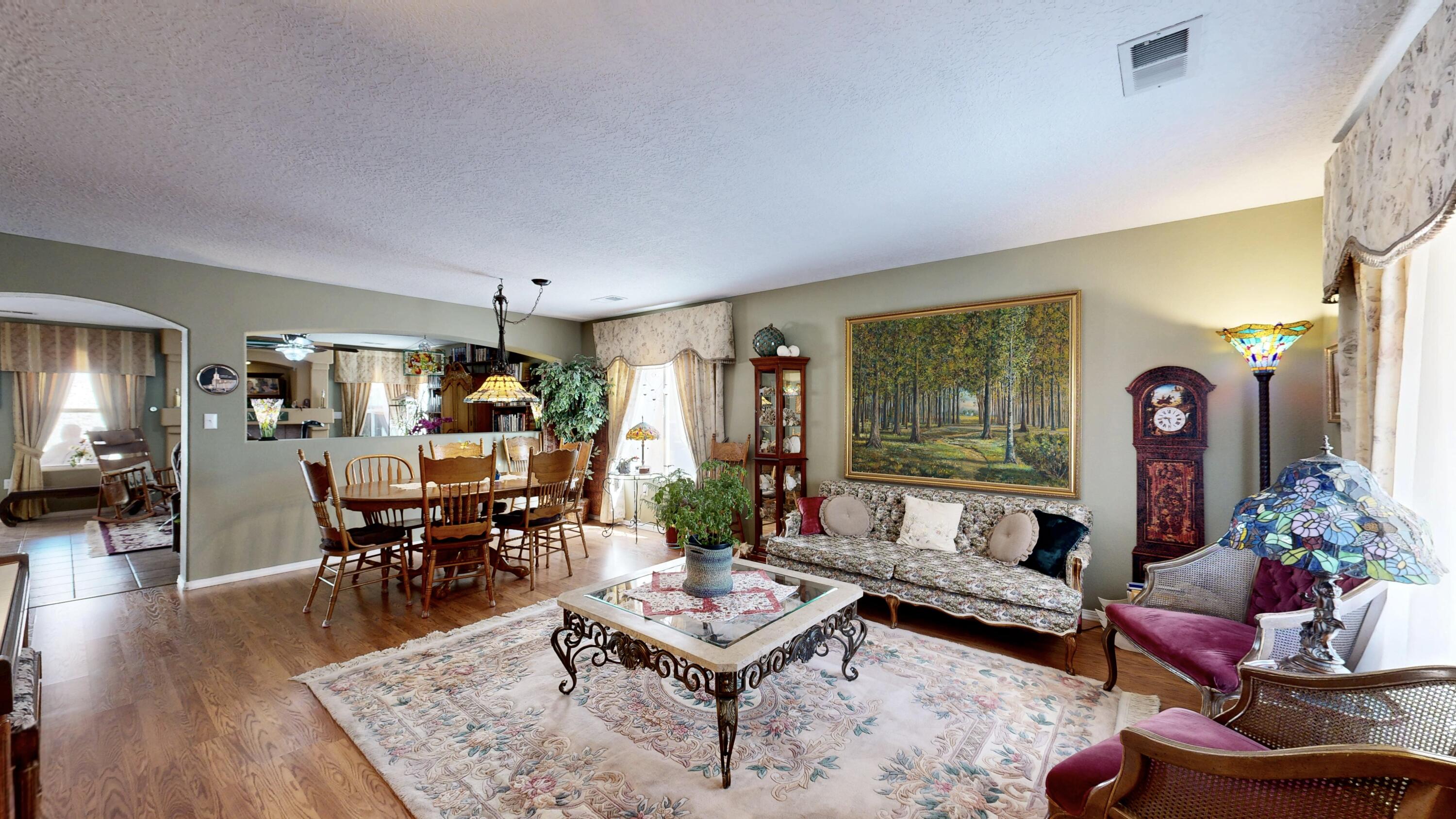 1080 Capitan Street, Los Lunas, New Mexico image 3