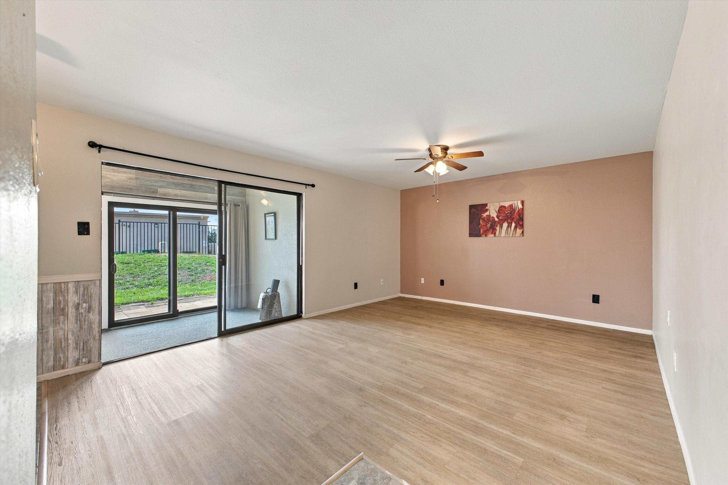 901 Country Club Drive SE APT B