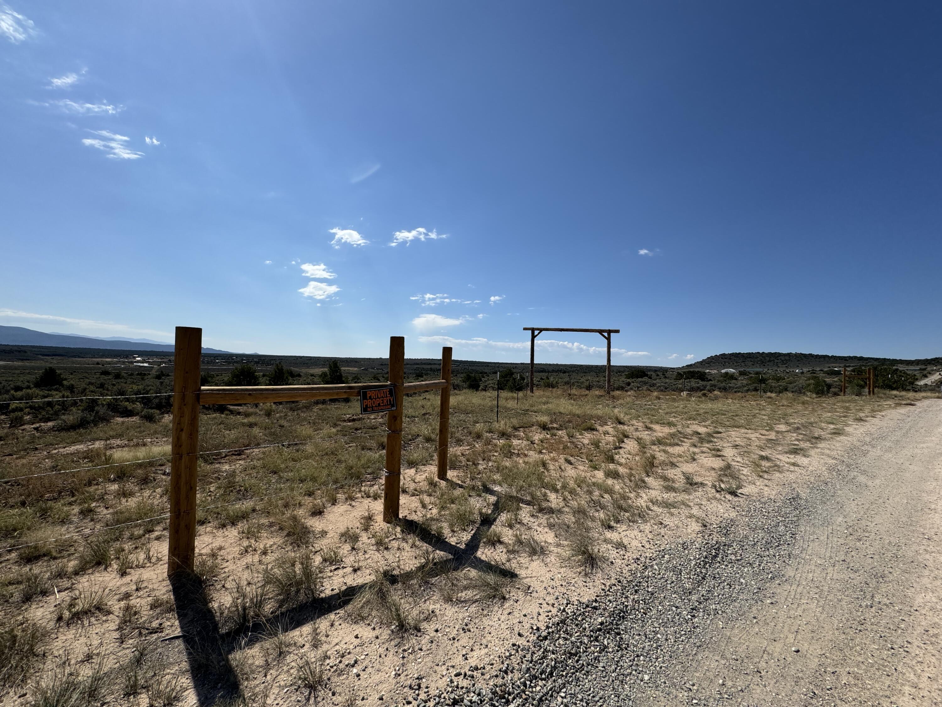 Carson Road, Ranchos de Taos, New Mexico image 20