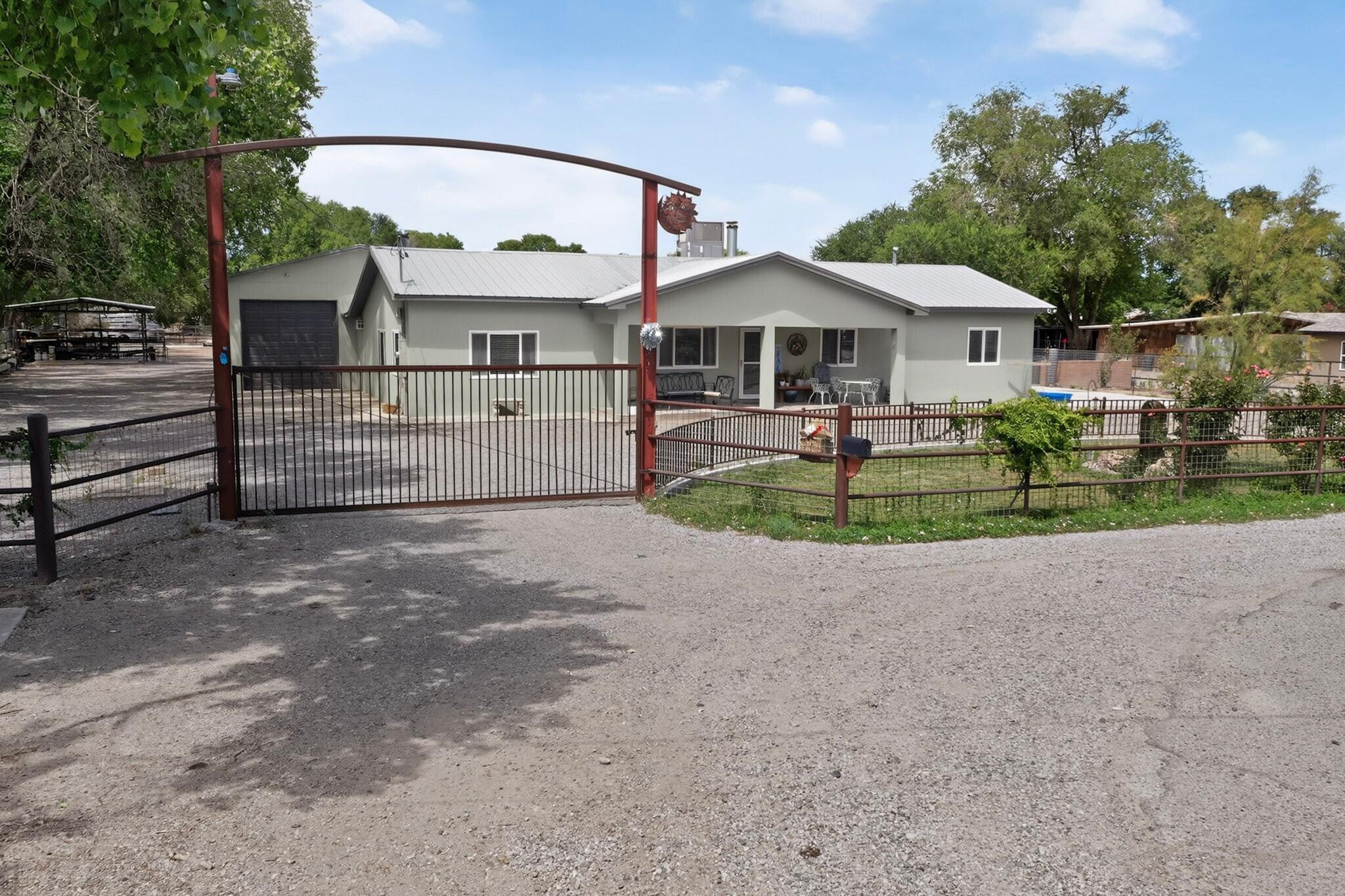 6015 Hubbell Circle SW