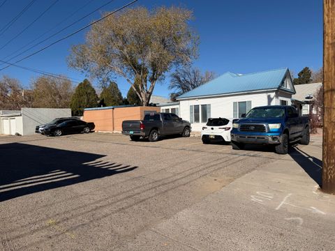 Photo of 415 7th Street NW, Albuquerque, NM 87102 (MLS # 1095271)