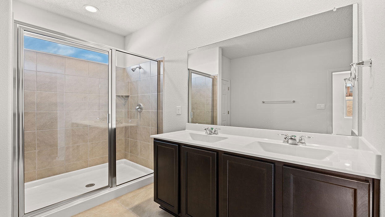 4229 Peakview Loop NE