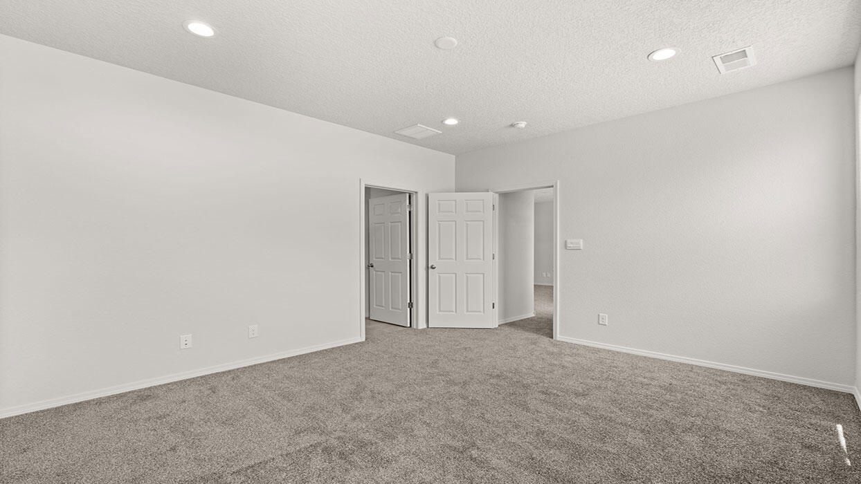 4229 Peakview Loop NE