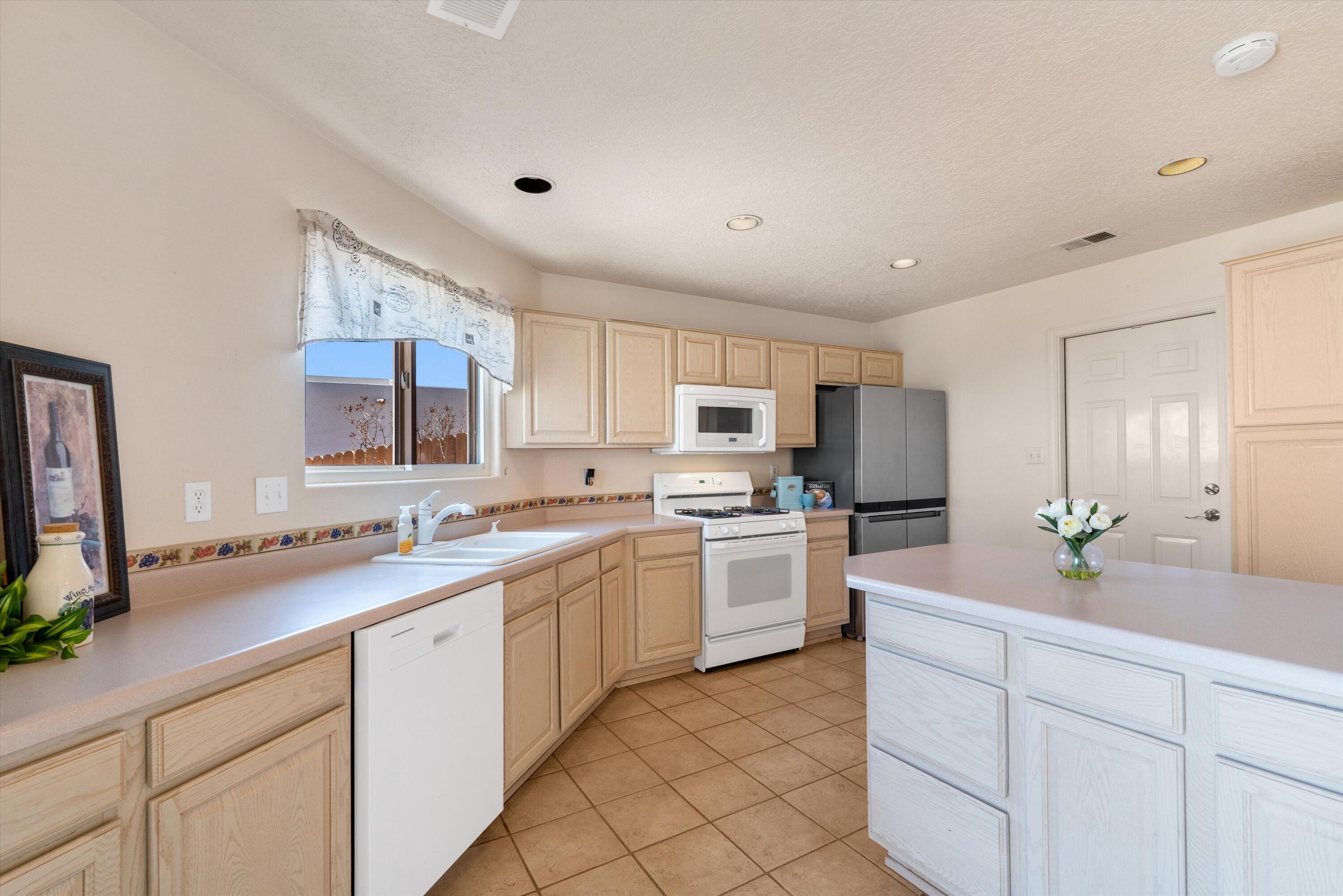 1496 14th Street, Rio Rancho, New Mexico image 17