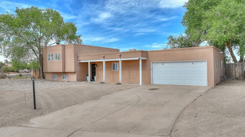 Homes For Sale - 4501 San Jose Road<br/> Rio Rancho, NM 87124