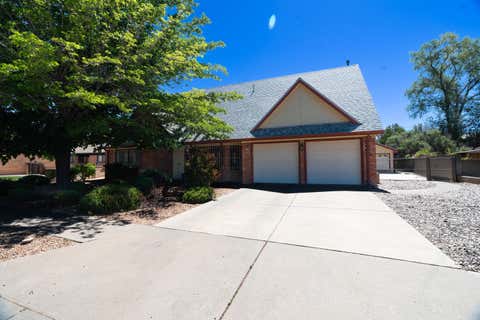 Homes For Sale - 1408 Hiawatha Drive<br/> Albuquerque, NM 87112