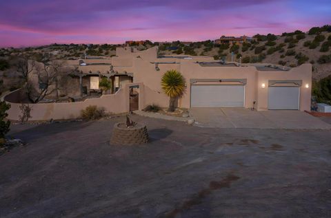 Photo of 39 PINE Road, Placitas, NM 87043 (MLS # 1087072)