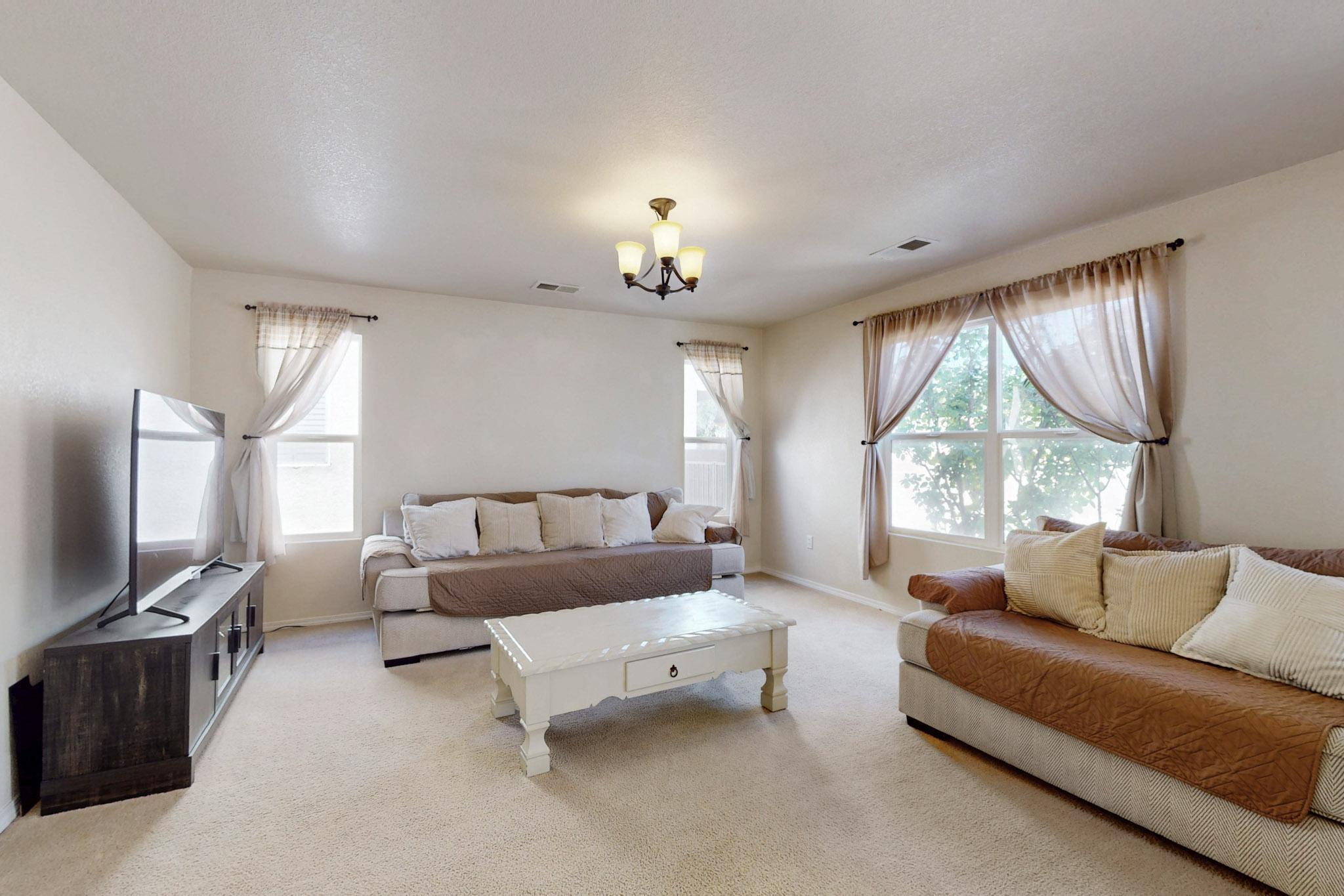 525 Peaceful Meadows Drive, Rio Rancho, New Mexico image 8
