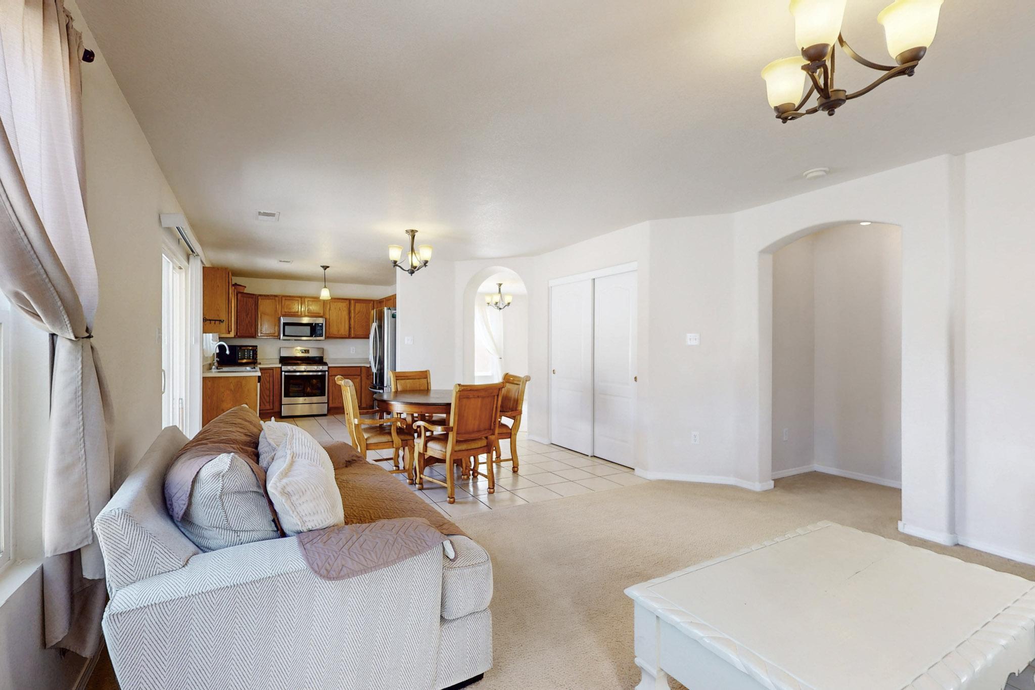 525 Peaceful Meadows Drive, Rio Rancho, New Mexico image 11