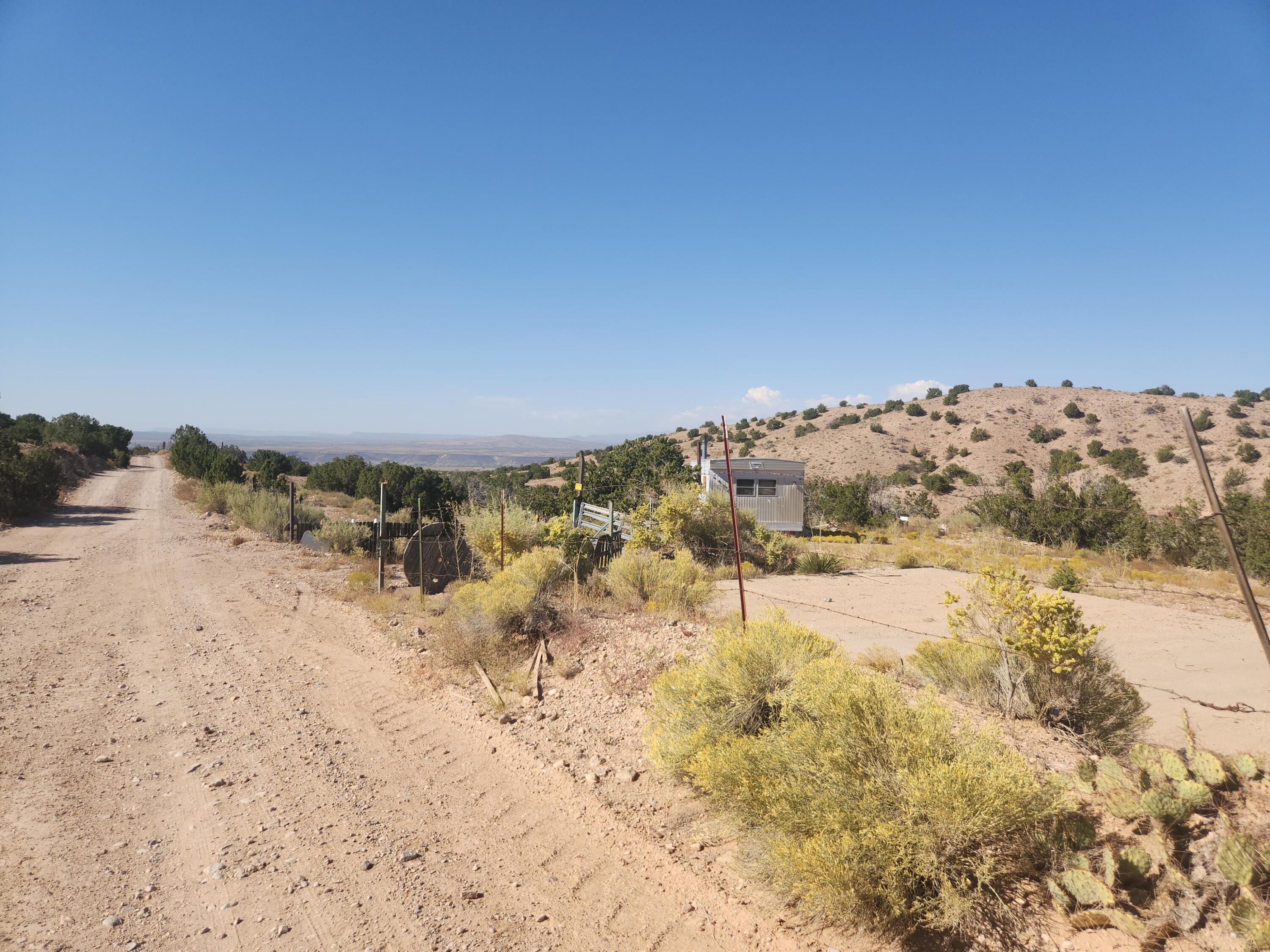 27 Calle De Las Brujas, Placitas, New Mexico image 1