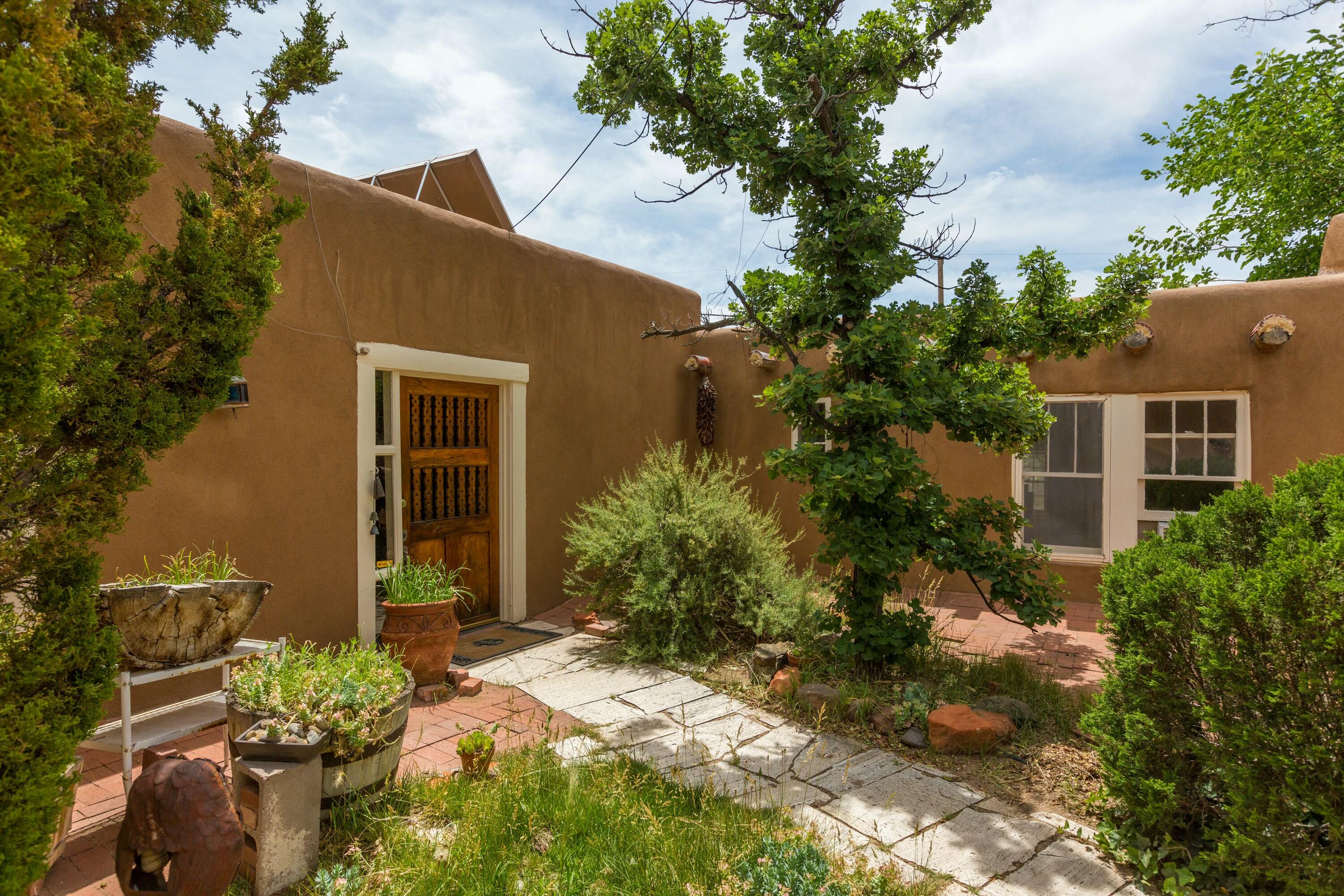 5949 Guadalupe Trail, Albuquerque, New Mexico image 1