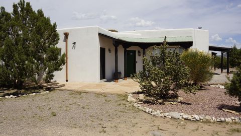 39 CAMINO DE LA QUESTA DEL AIRE Placitas NM 87043