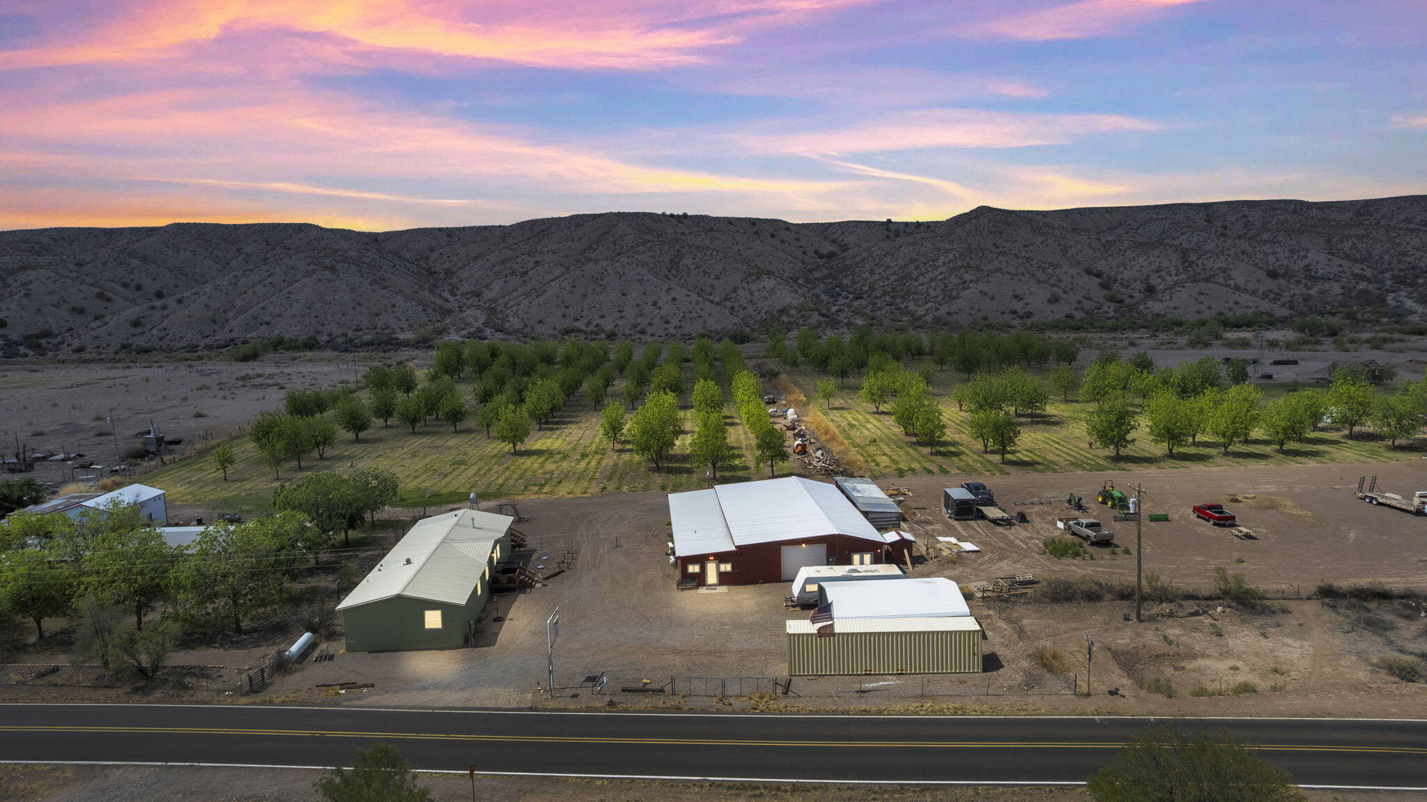 714 Hwy 52, Elephant Butte, New Mexico image 1