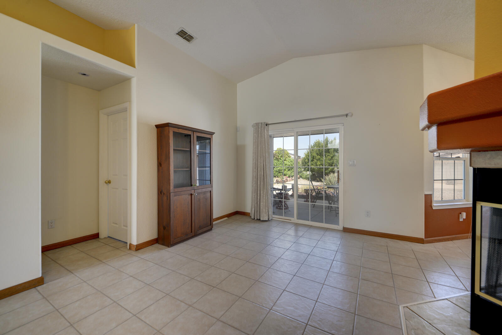 2327 Brackley Drive, Albuquerque, New Mexico image 13