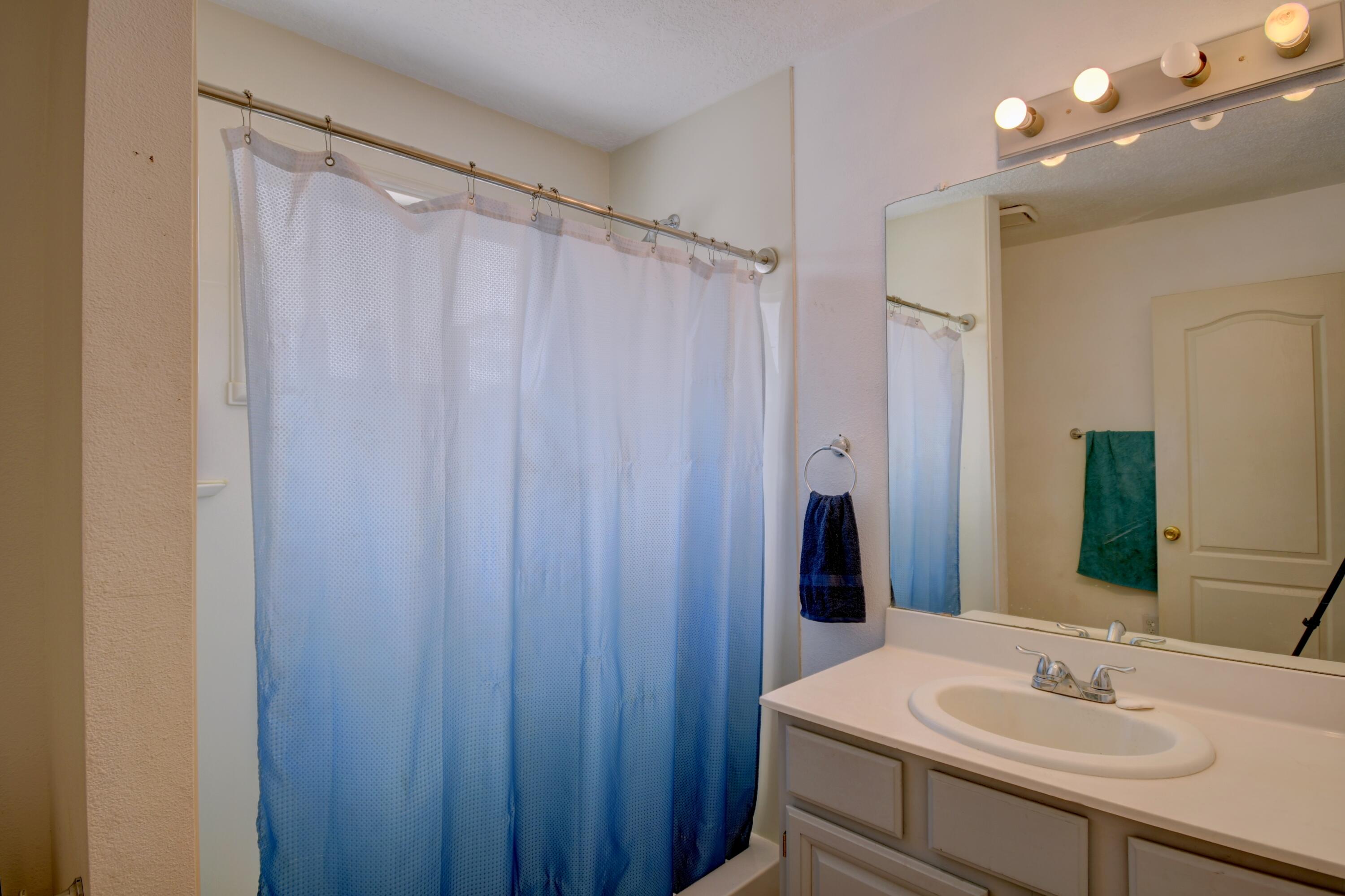 2575 Diamond Peak Drive, Rio Rancho, New Mexico image 15
