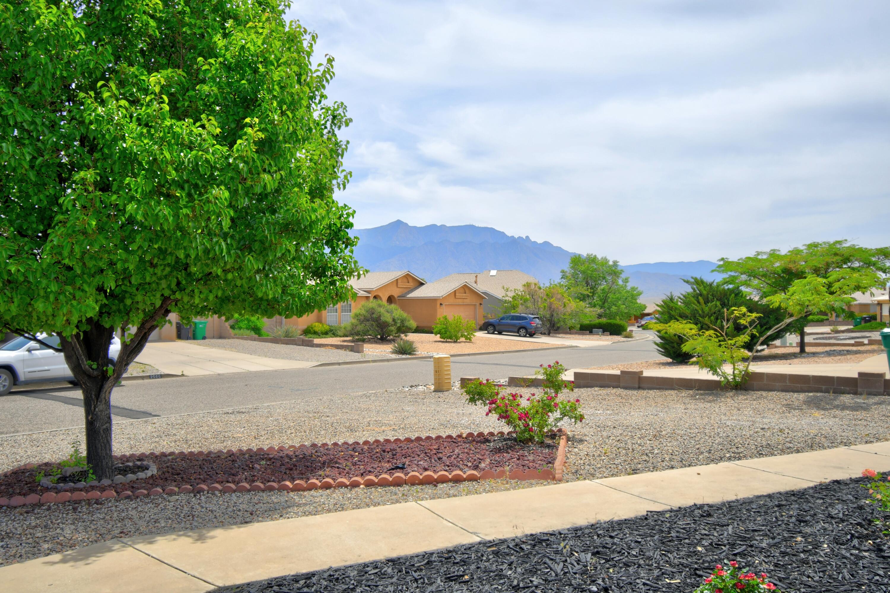2575 Diamond Peak Drive, Rio Rancho, New Mexico image 20