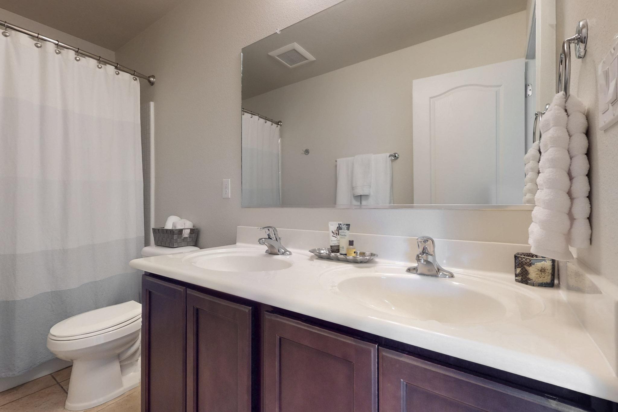 325 Manuel Sanchez Place, Albuquerque, New Mexico image 18