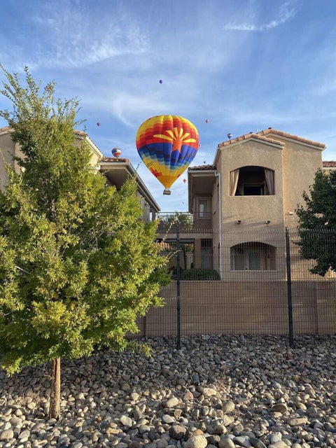 Condo For Sale - 6800 Vista Del Norte Road #2615<br/> Bernalillo County, Albuquerque, NM 87113