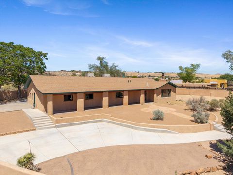 Photo of 8 Calle Blanca, Corrales, NM 87048 (MLS # 1102450)