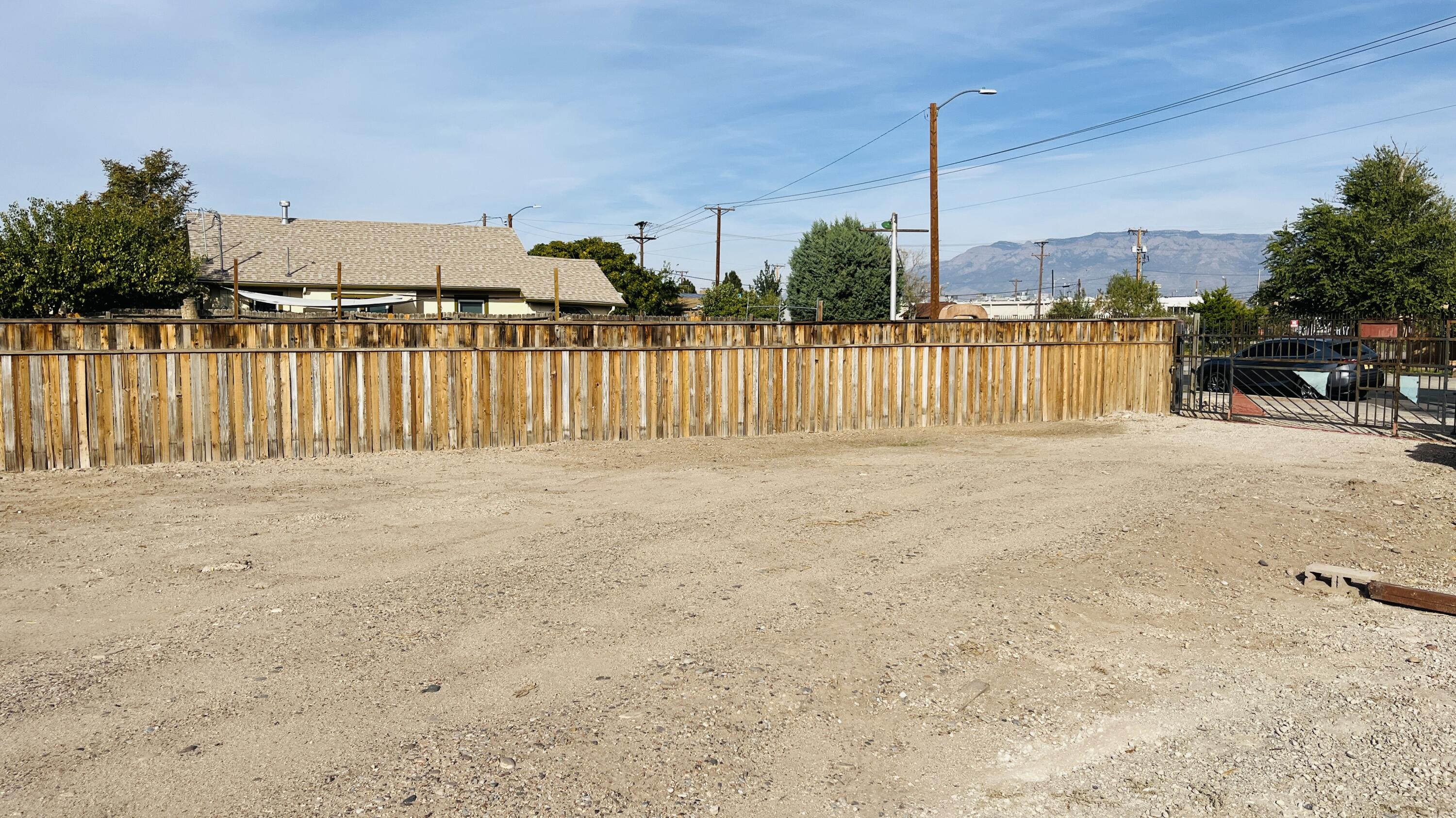 1405 5th Street, Albuquerque, New Mexico image 7