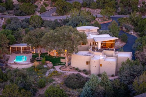 Photo of 375 BIG HORN RIDGE Drive NE, Albuquerque, NM 87122 (MLS # 1091756)