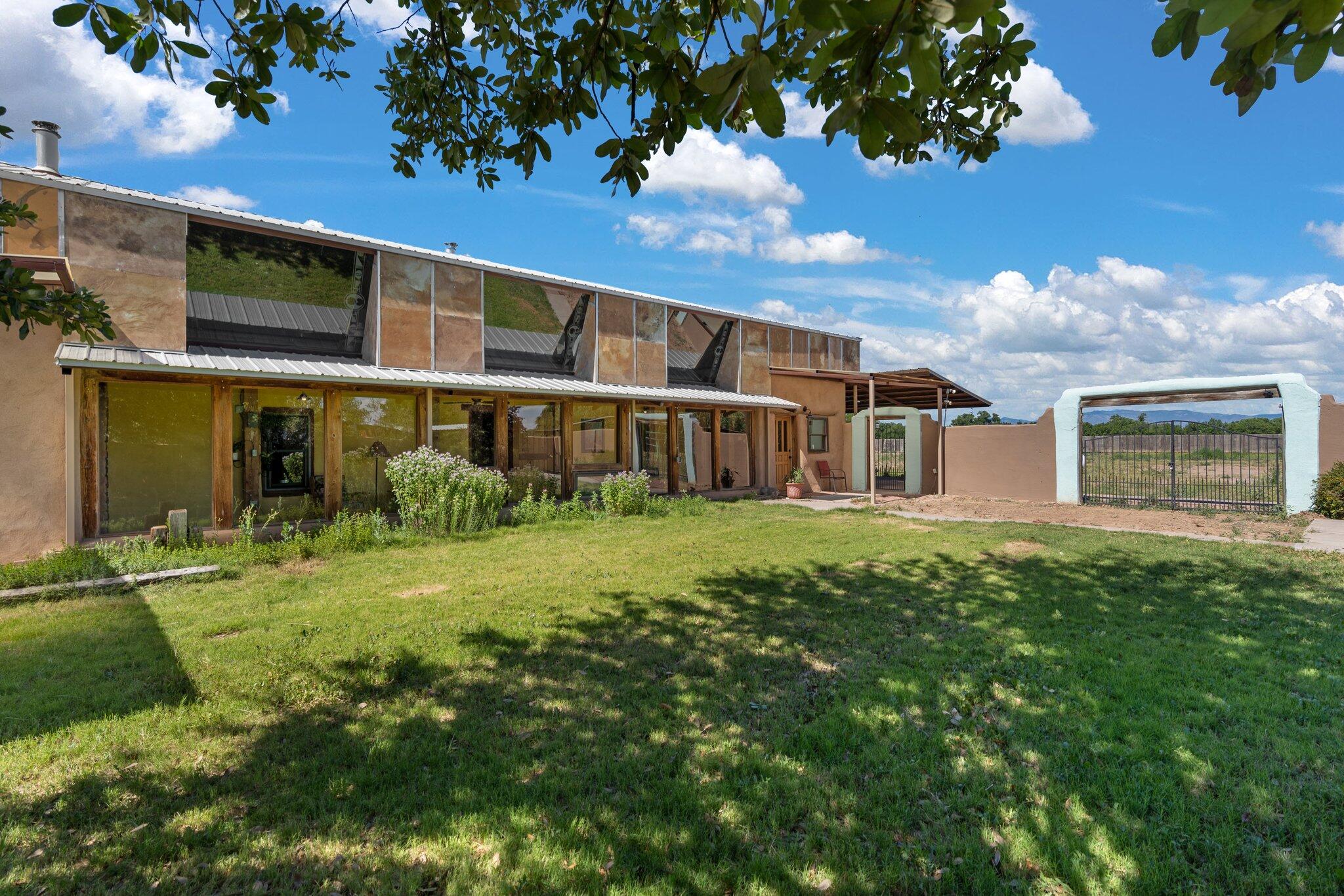 Photo 56 of 67 of 82 Edmundo Road house