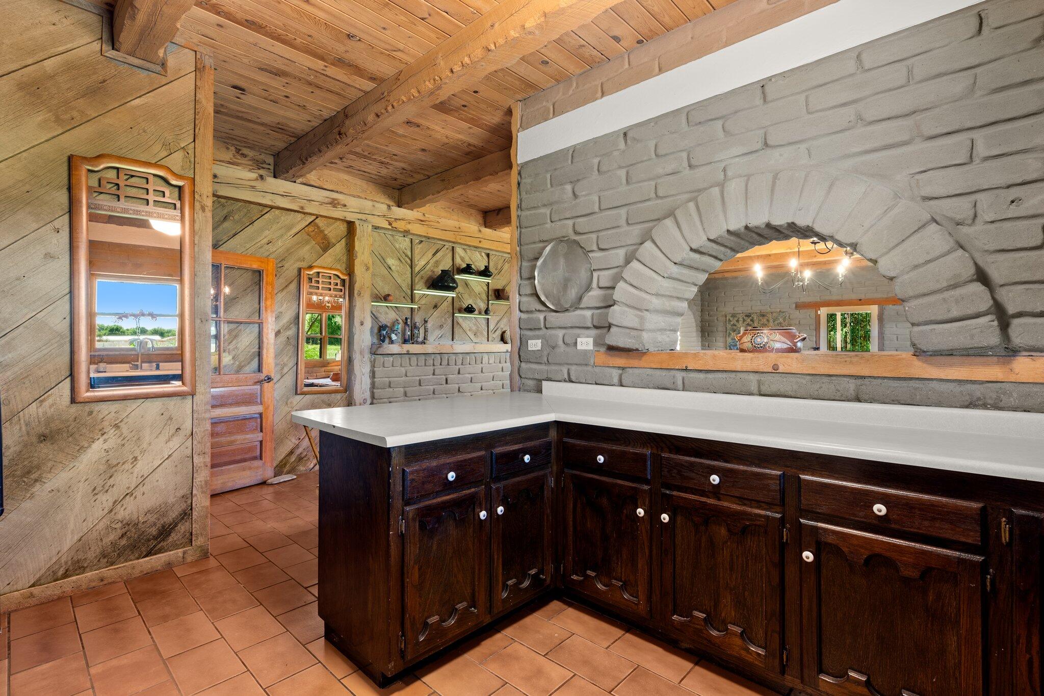Photo 12 of 67 of 82 Edmundo Road house