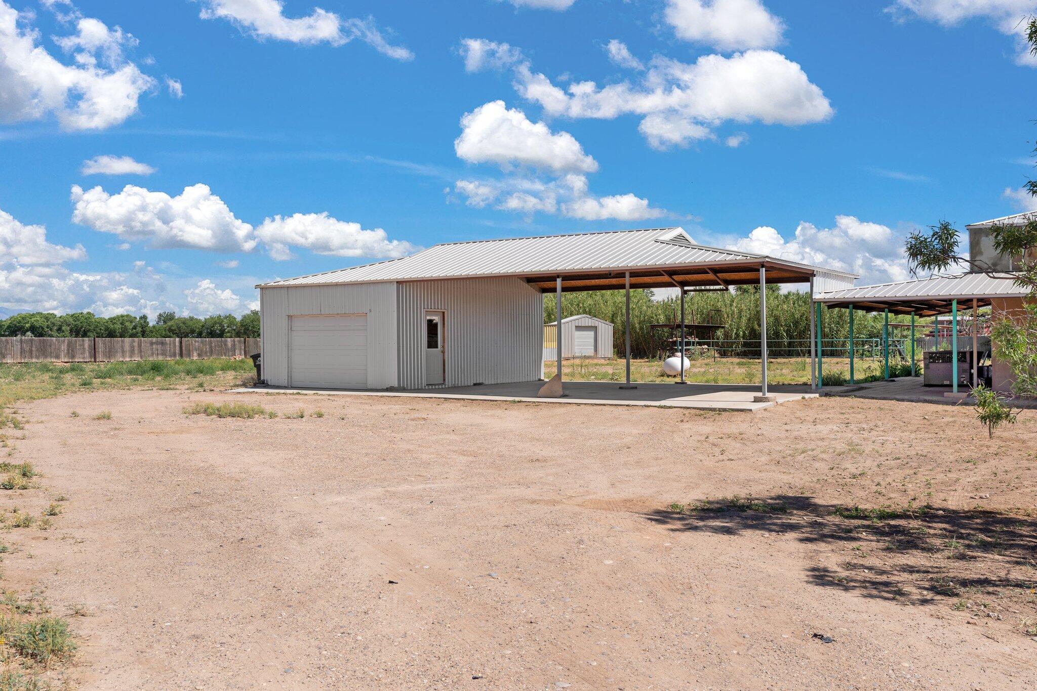 Photo 49 of 67 of 82 Edmundo Road house