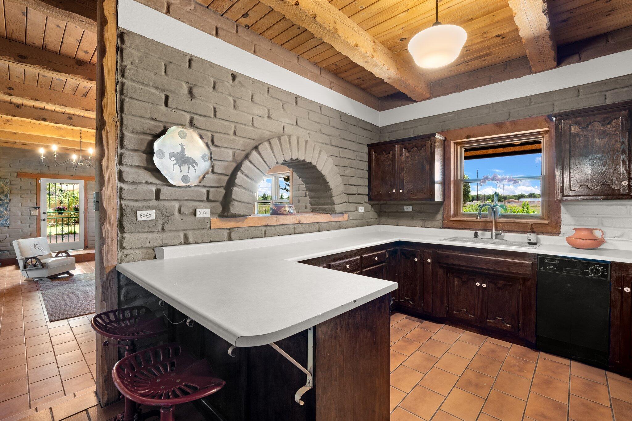 Photo 11 of 67 of 82 Edmundo Road house