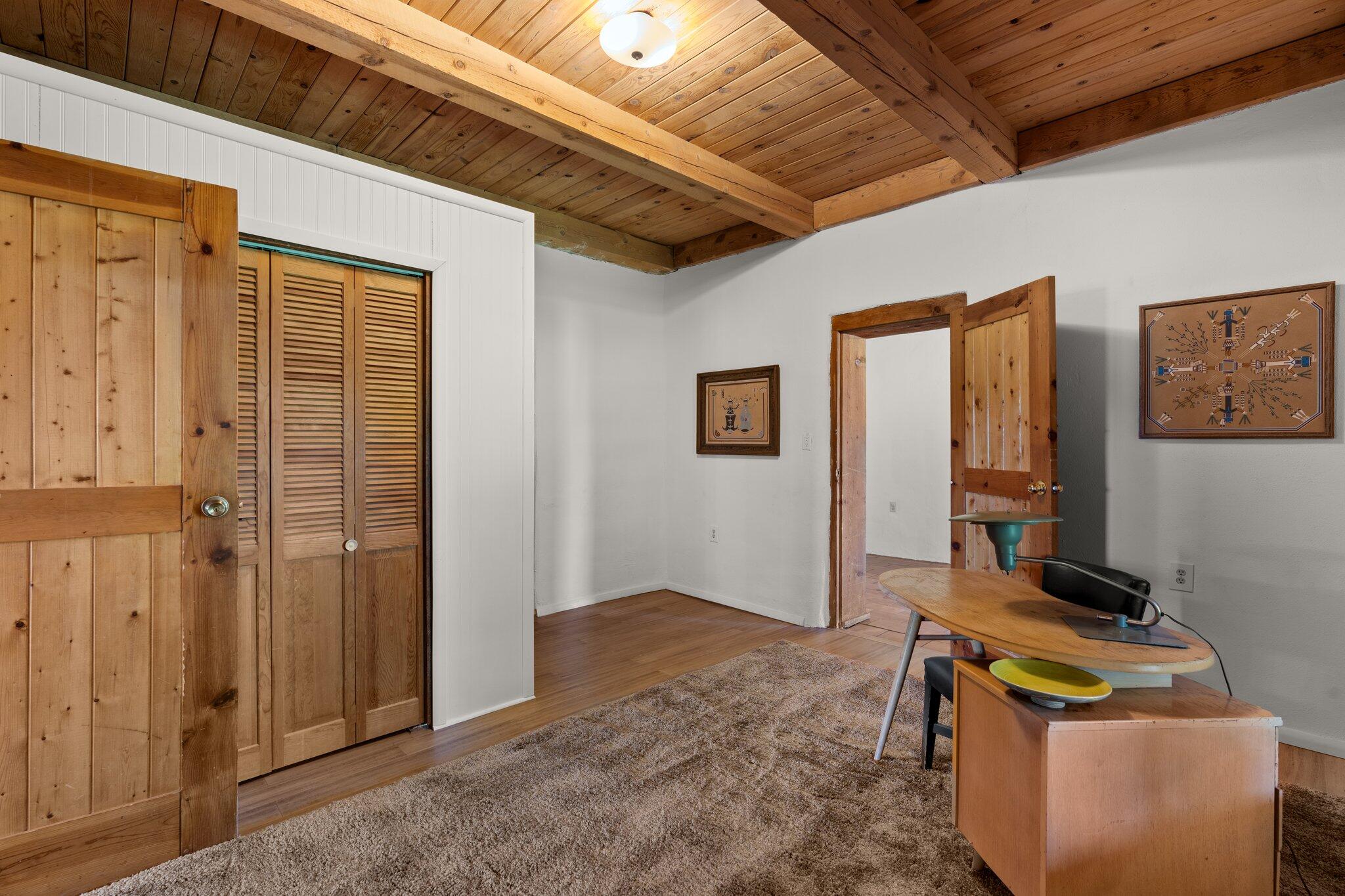 Photo 35 of 67 of 82 Edmundo Road house