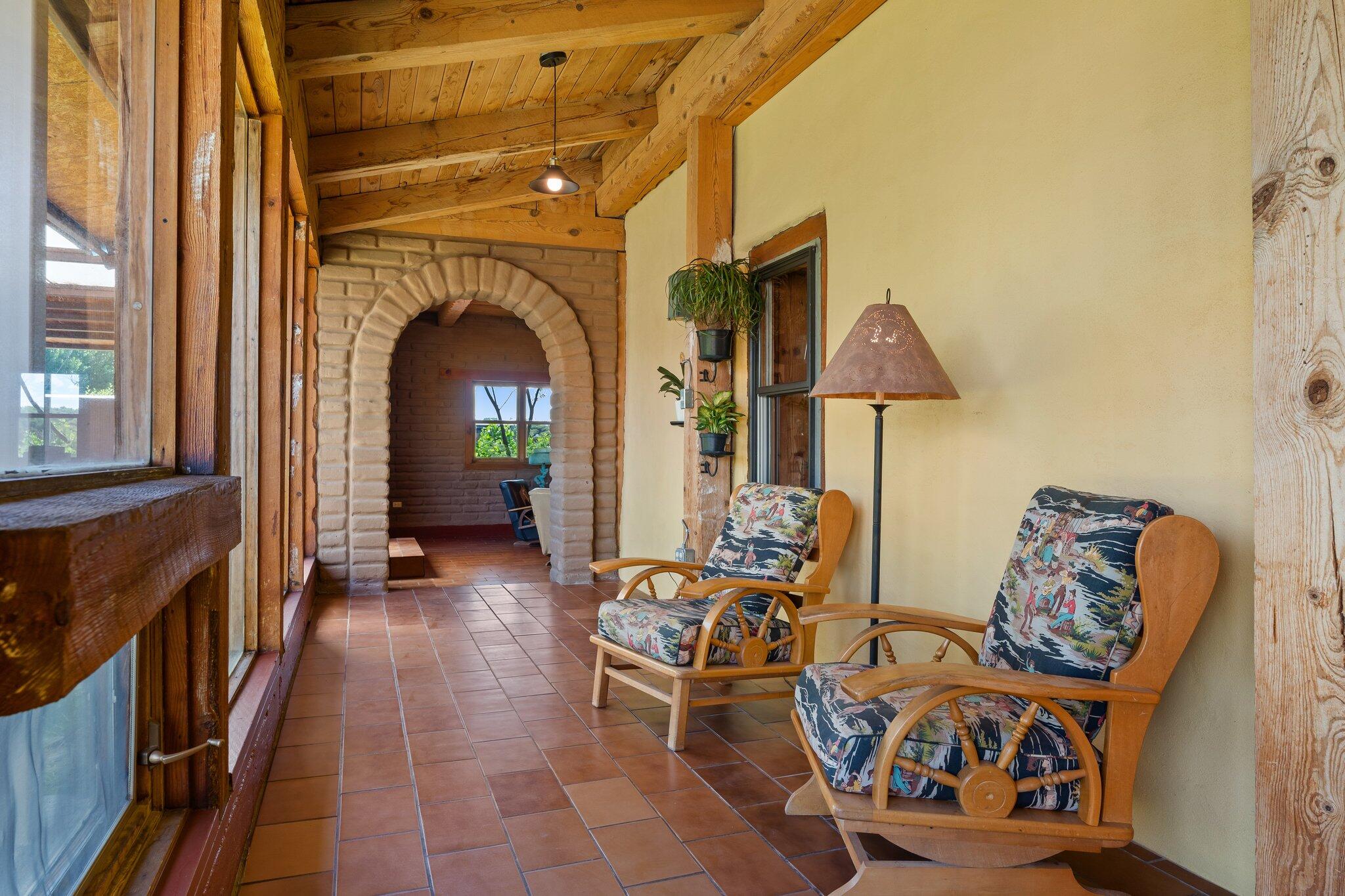 Photo 24 of 67 of 82 Edmundo Road house